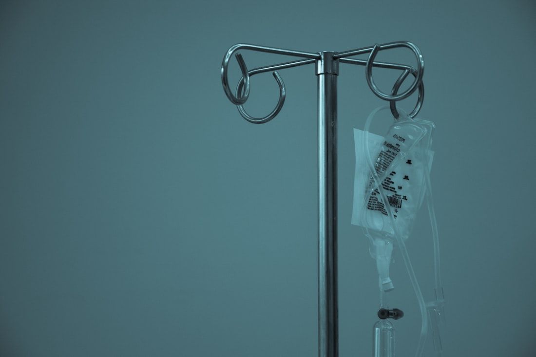NAD+ therapy administered in a clinical setting